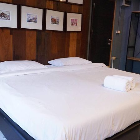 Isleep Guesthouse Chiang Mai Bagian luar foto
