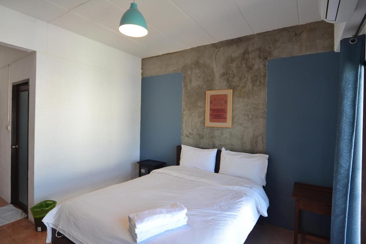 Isleep Guesthouse Chiang Mai Bagian luar foto