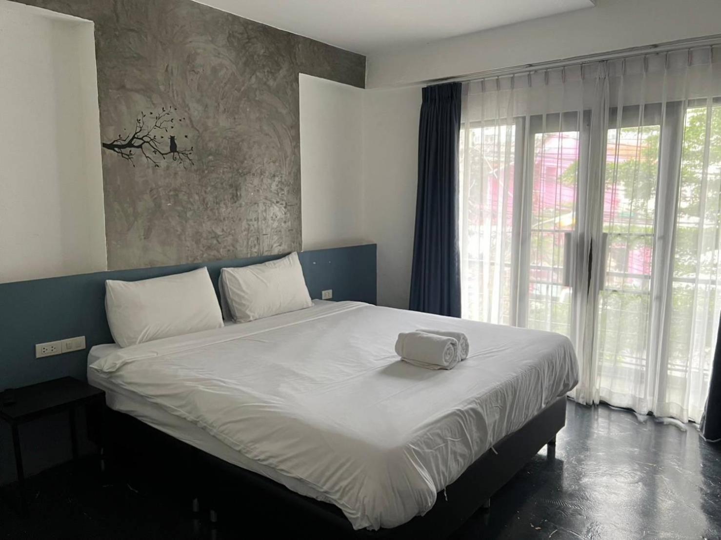 Isleep Guesthouse Chiang Mai Bagian luar foto