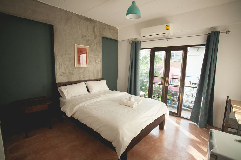 Isleep Guesthouse Chiang Mai Bagian luar foto