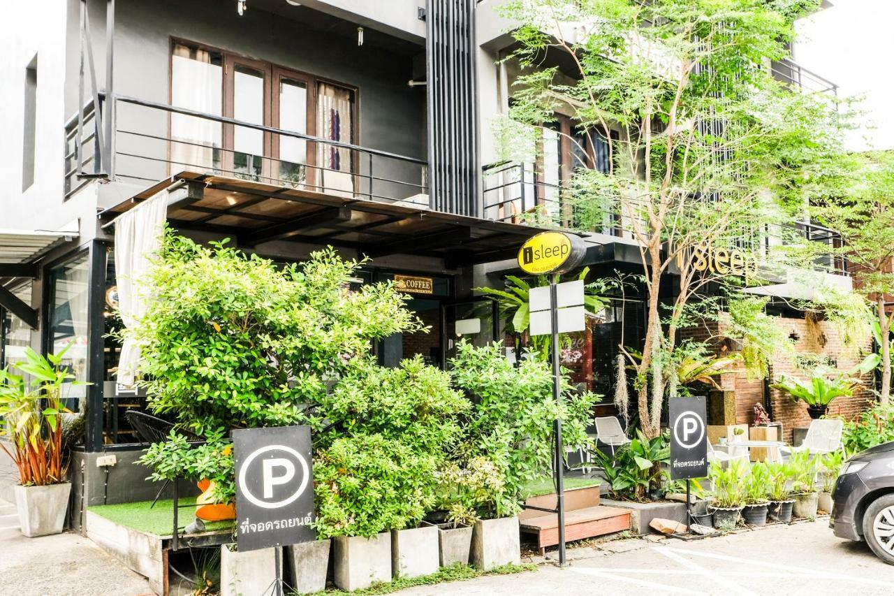 Isleep Guesthouse Chiang Mai Bagian luar foto